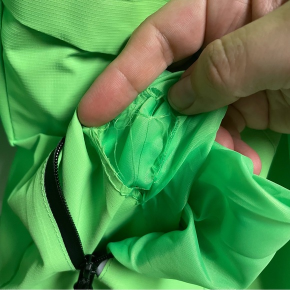 SUOKENI Wmns Waterproof green Ski Snowboarding Jacket (M) Fur Lined Remvb Hood - Picture 10 of 10